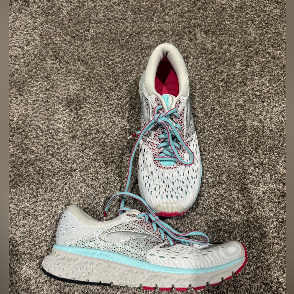 Brooks Athletic Shoes